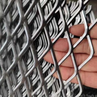 Krata z blachy perforowanej do pokładu przyczepy