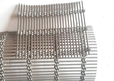 Szerokość 4M Dekoracyjna elastyczna siatka stalowa do draperii metalowych ścian