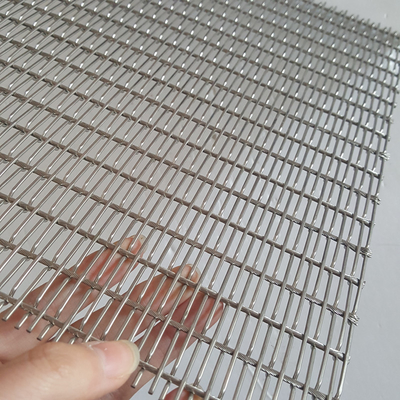 Modne panele z siatki ze stali nierdzewnej do szafek i mebli