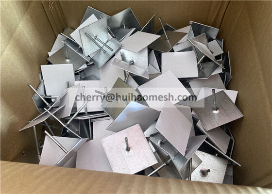 Kołki i podkładki izolacyjne do ścian lub sufitów ze stali ocynkowanej (długość 63 mm) z podstawą klejącą