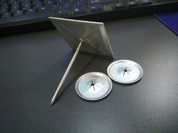 2.7mm X 70mm Samodzielnie Przymocowane szpilki z wełny kamiennej 50 X 50 mm Podstawa do odkurzania
