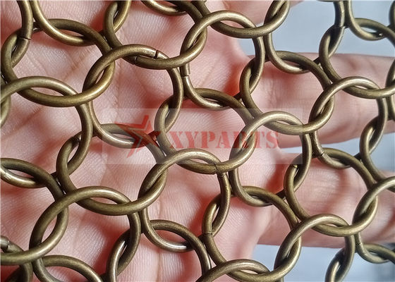 Zasłona z siatki w kolorze brązu 1,5 x 15 mm do budowy sklepów