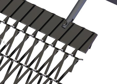 Metalowe systemy mocowania ekranu architektonicznego Dopasuj tkane, perforowane, rozciągane metalowe